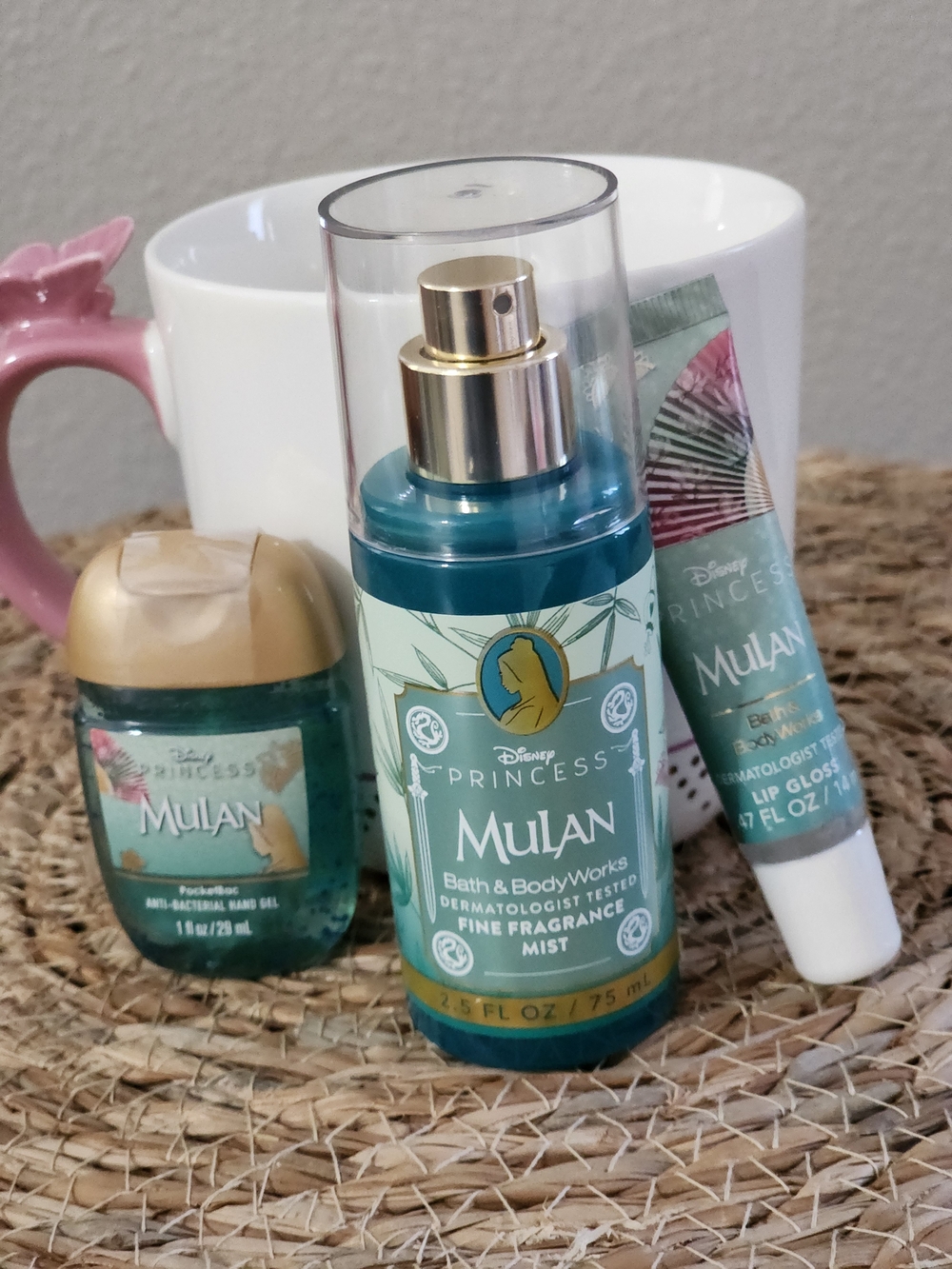 Disney Mulan Bath & Body Mist and Lip Gloss Set in Teal and Gold - Picture 5 of 7